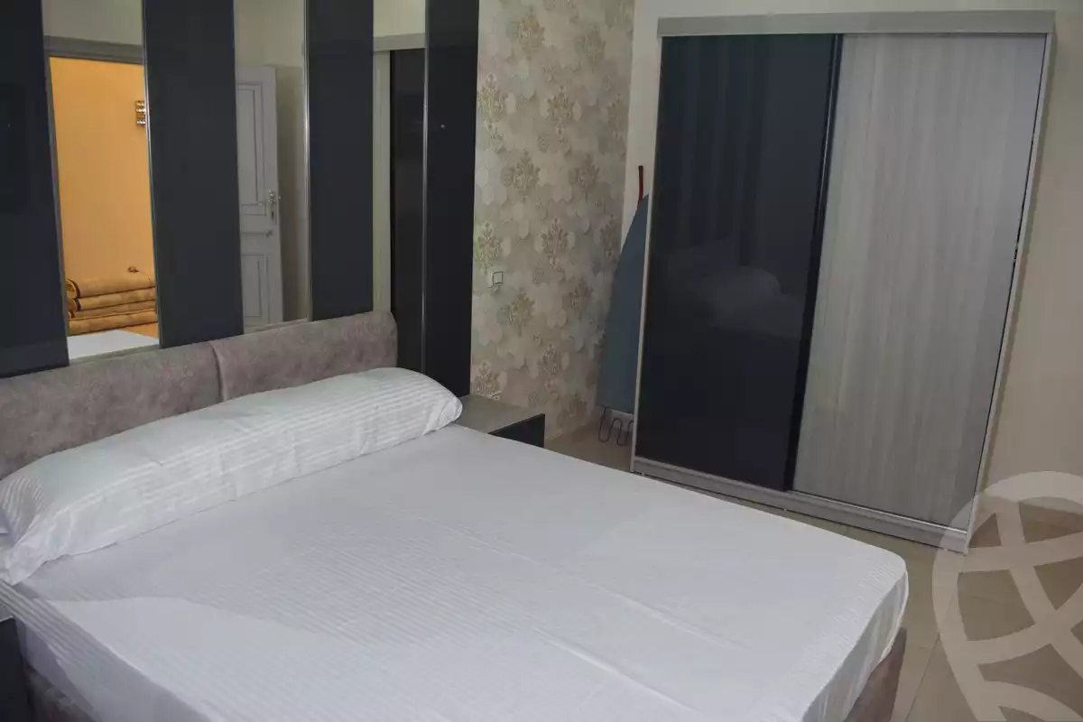 https://aqarmap.com.eg/en/listing/6092215-for-rent-cairo-manial-kwrnysh-lmnyl