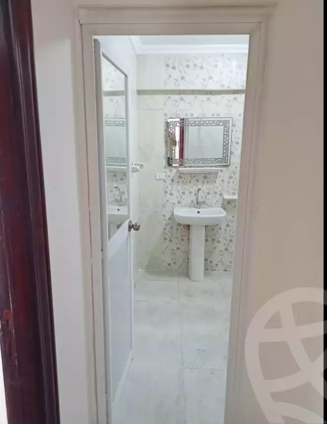 https://aqarmap.com.eg/en/listing/6096849-for-sale-alexandria-l-jmy-lbytsh-bianchiii-el-arbaeen-st