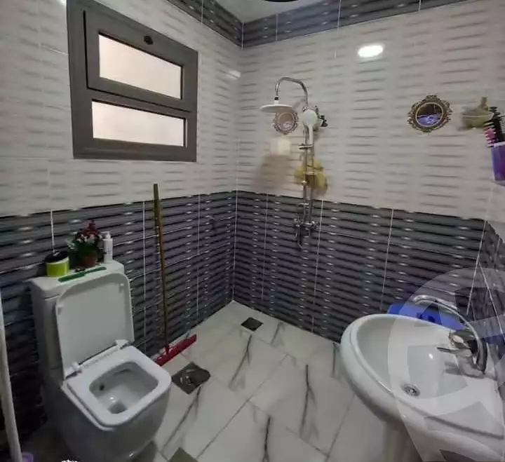 https://aqarmap.com.eg/en/listing/6098127-for-sale-alexandria-l-jmy-lbytsh-ain-shams-st