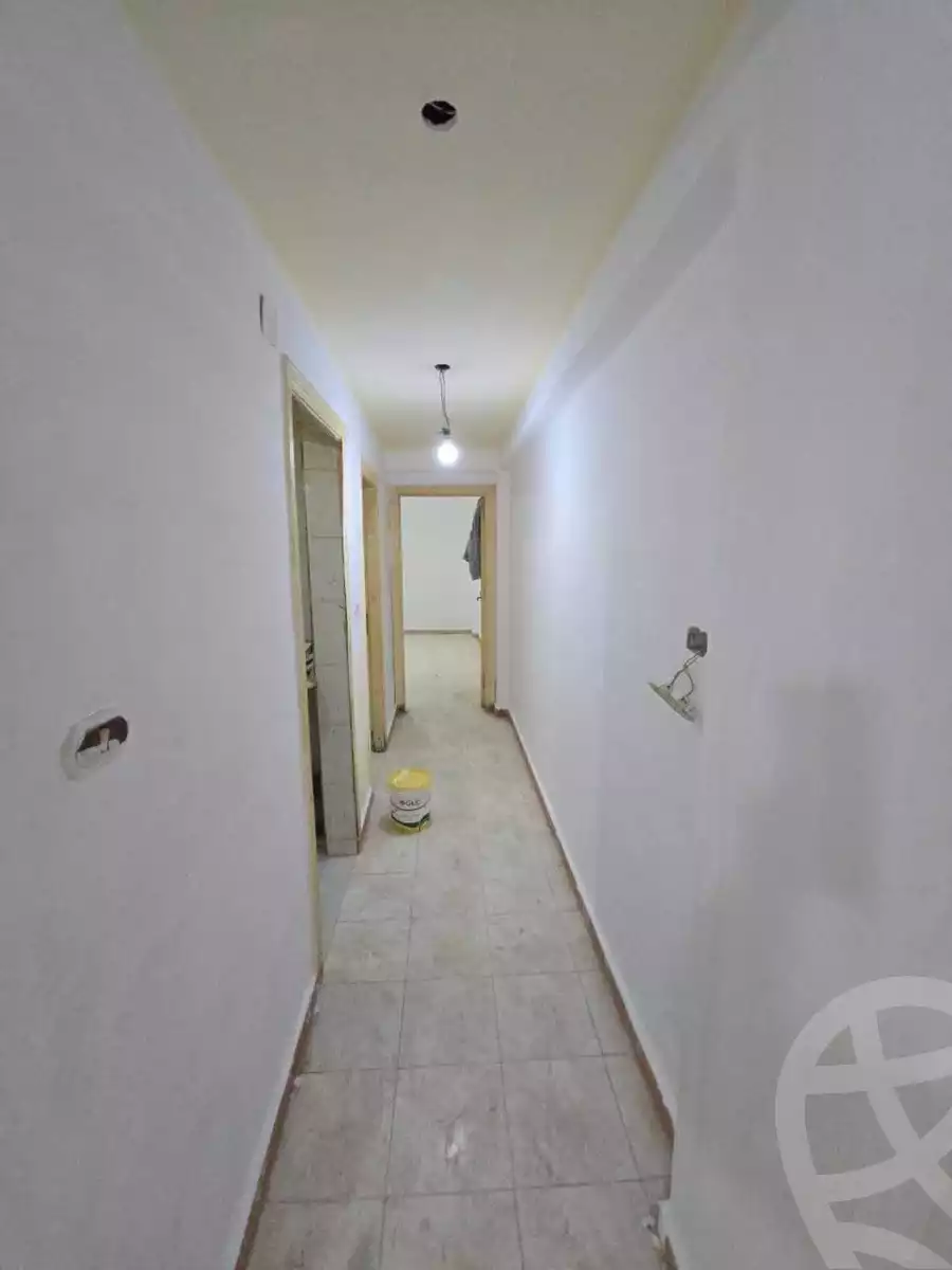 https://aqarmap.com.eg/ar/listing/6098167-for-sale-alexandria-l-jmy-lbytsh-ain-shams-st