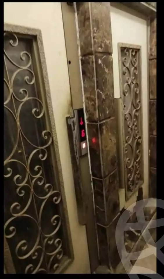 https://aqarmap.com.eg/ar/listing/6098312-for-sale-alexandria-smouha-el-nasr-st