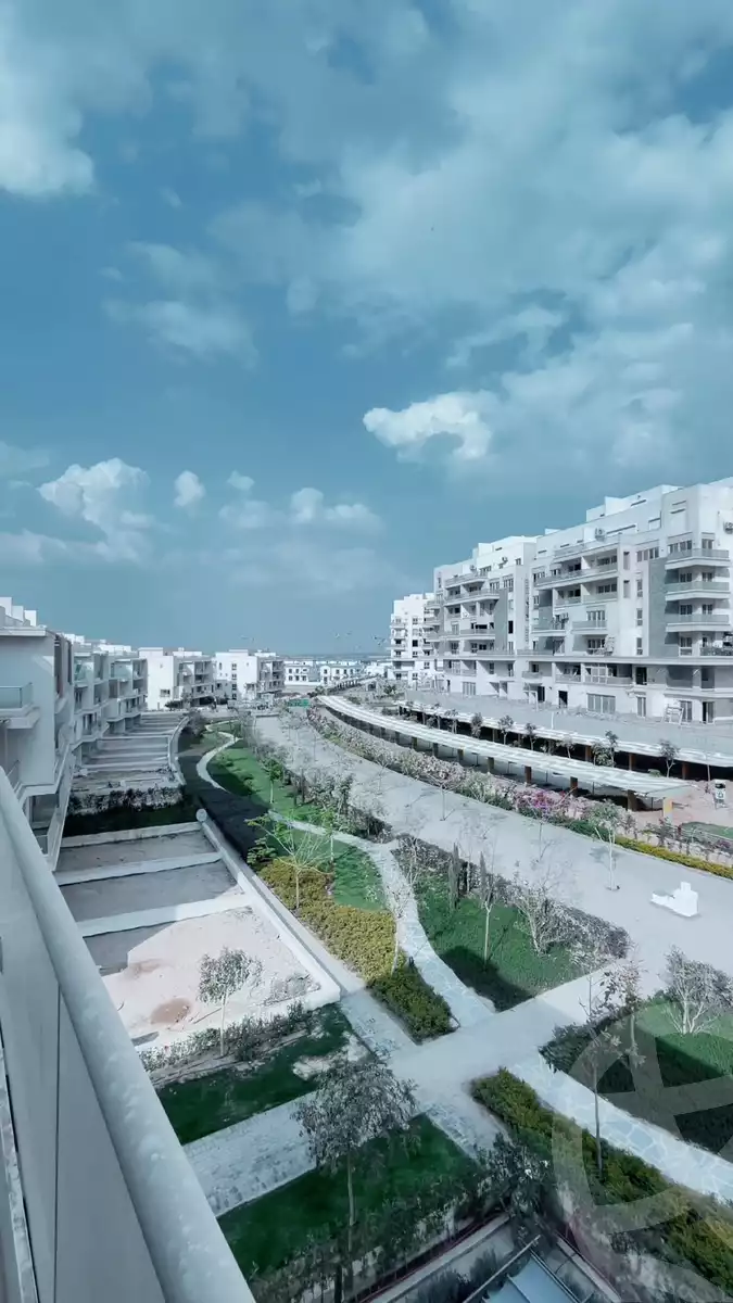 https://aqarmap.com.eg/en/listing/6098484-for-sale-cairo-new-cairo-compounds-mwntn-fyw-y-syty-club-park-mountain-view-icity