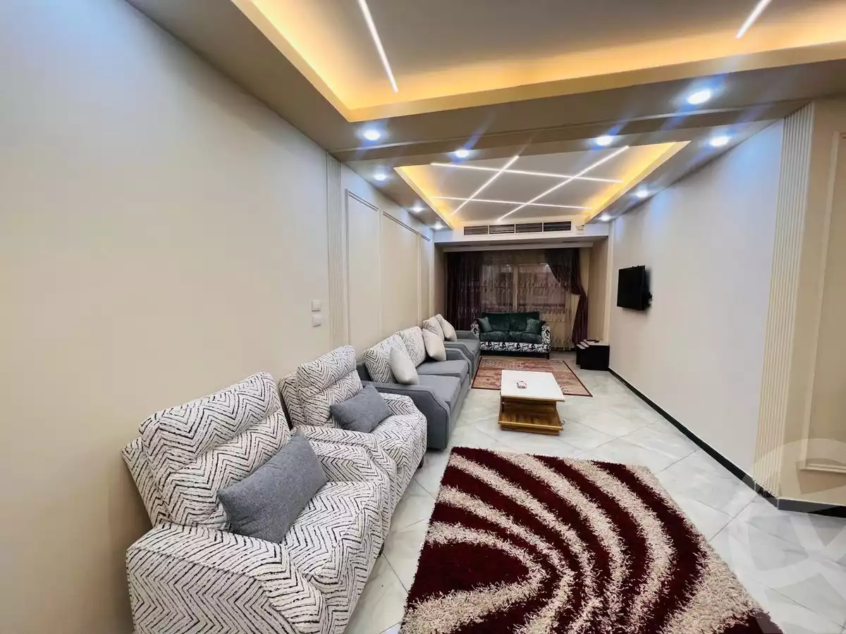 https://aqarmap.com.eg/en/listing/6098796-for-rent-cairo-manial-manial-st