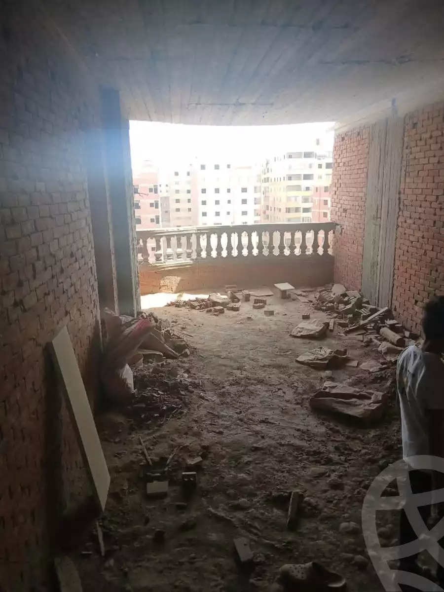https://aqarmap.com.eg/en/listing/6099132-for-sale-cairo-helwan-hadayek-helwan-el-eshrein-st