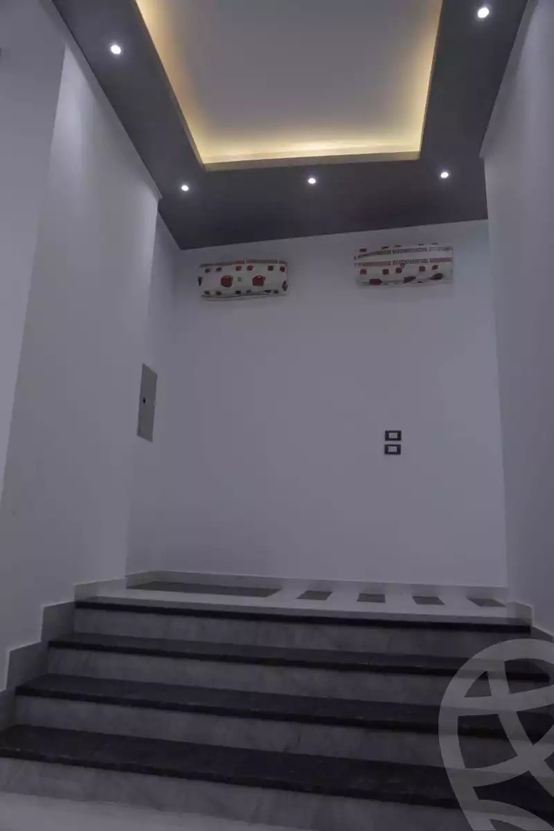 https://aqarmap.com.eg/ar/listing/6099288-for-sale-alexandria-ganaklis