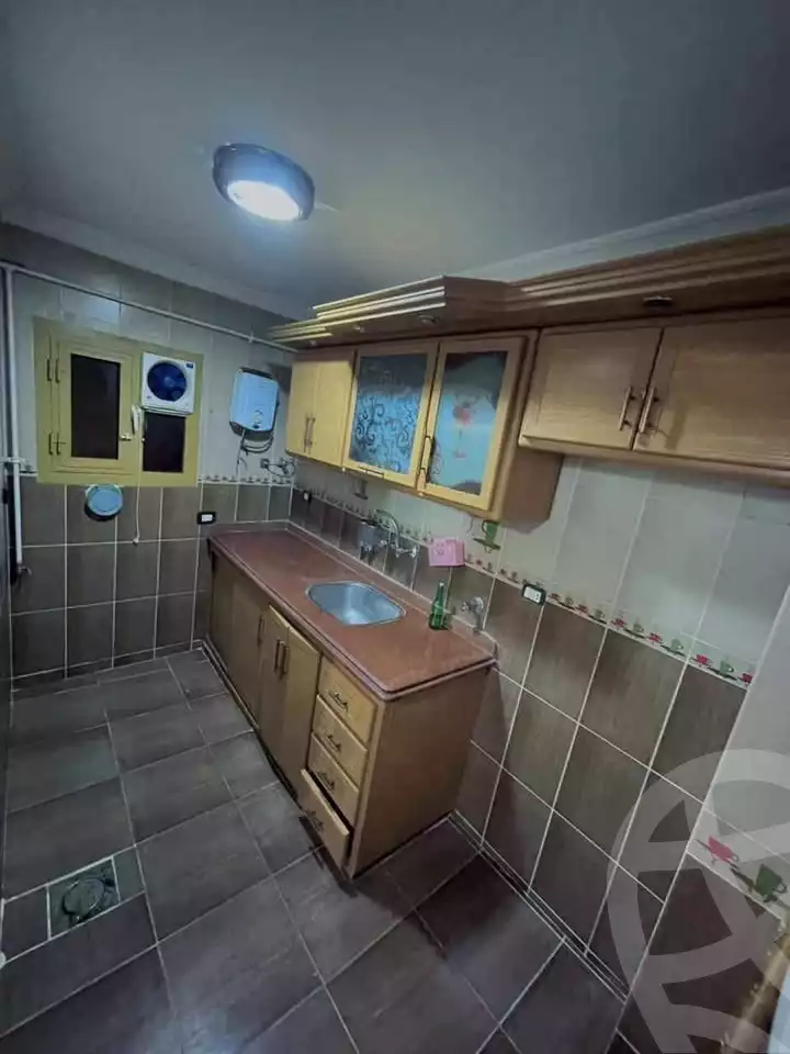 https://aqarmap.com.eg/ar/listing/6099295-for-sale-alexandria-l-jmy-lbytsh-al-samalehy-2-st