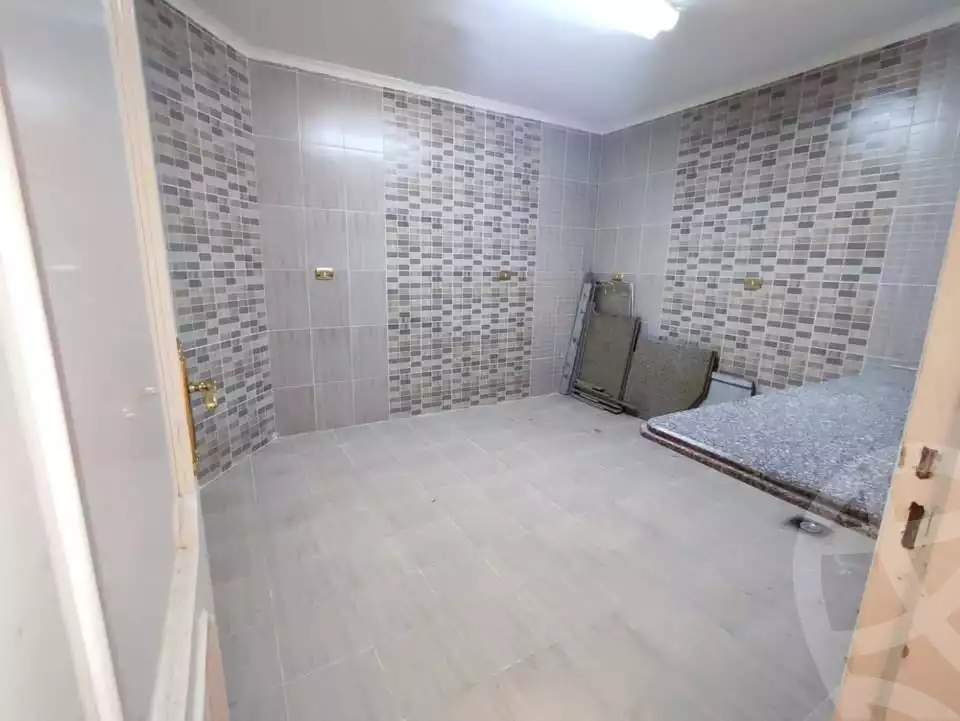 https://aqarmap.com.eg/en/listing/6099641-for-sale-alexandria-glim