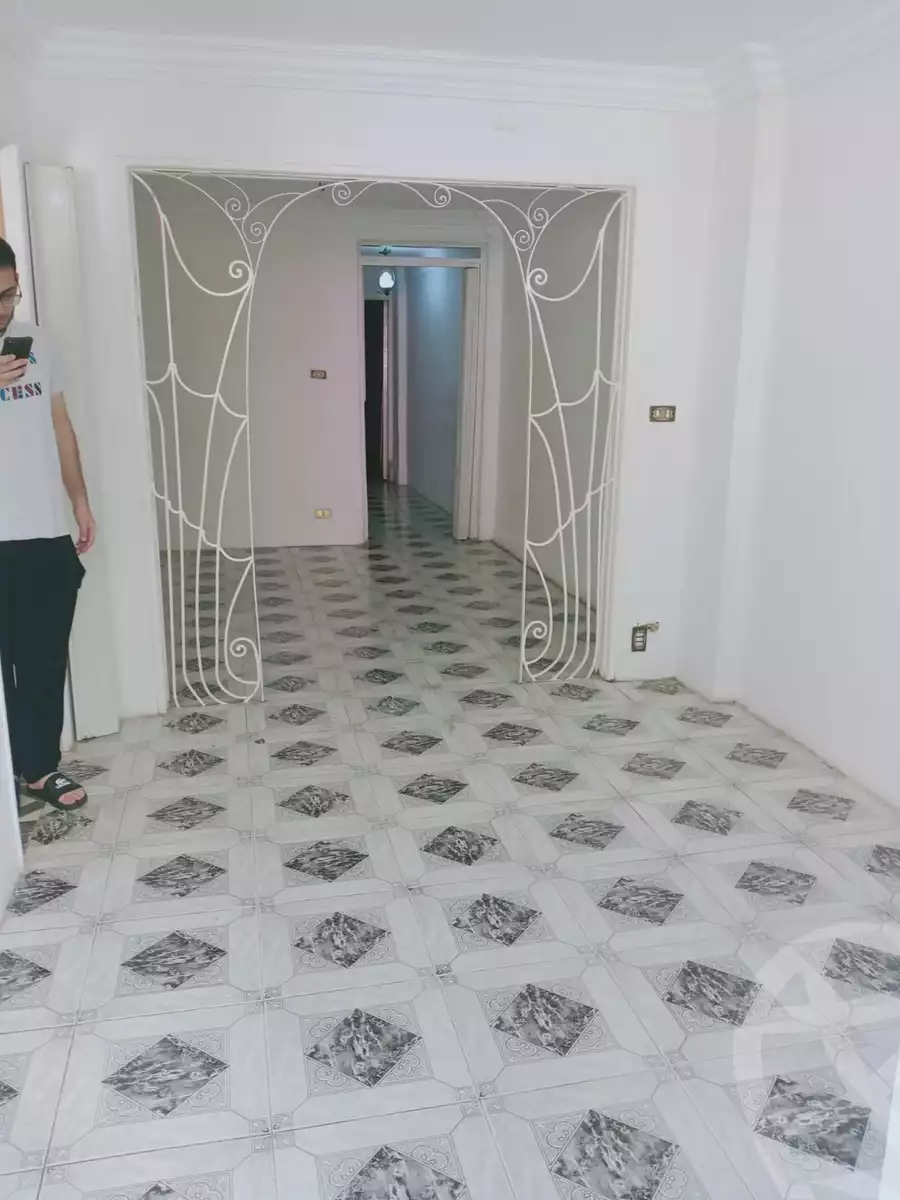 https://aqarmap.com.eg/ar/listing/6099922-for-sale-alexandria-fyktwry-ibn-okil-st