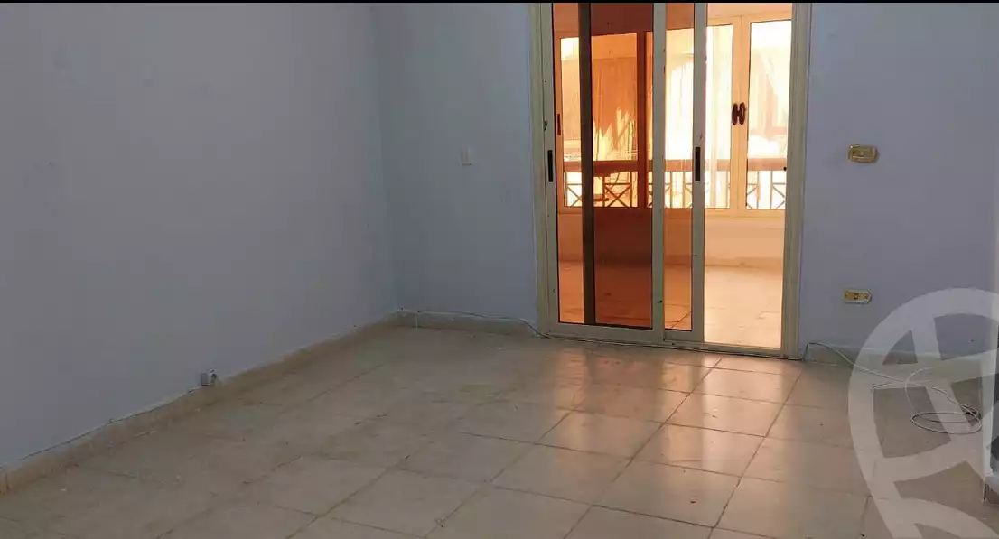 https://aqarmap.com.eg/ar/listing/6100658-for-rent-cairo-mokattam-compounds-kmbwnd-jwldn-jyts