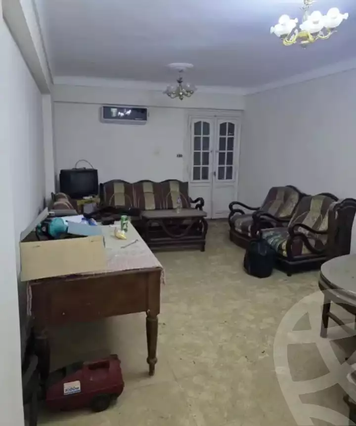 https://aqarmap.com.eg/ar/listing/6102008-for-sale-alexandria-camp-cesar-al-anba-younis-st