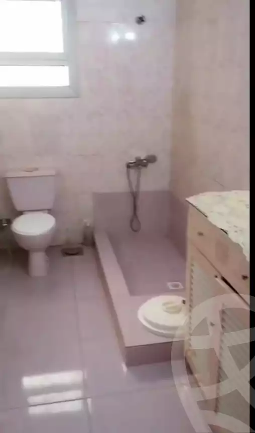 https://aqarmap.com.eg/ar/listing/6102349-for-sale-cairo-mokattam-lhdb-l-ly-shr-krym-bnwn