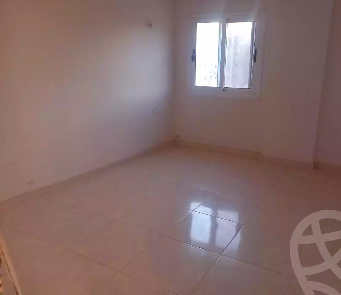 https://aqarmap.com.eg/ar/listing/6102550-for-sale-cairo-mokattam-compounds-mwntn-blz