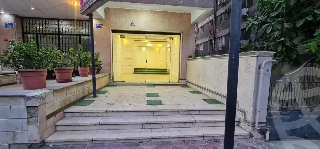https://aqarmap.com.eg/en/listing/6102792-for-sale-cairo-nasr-city-abbas-el-akkad