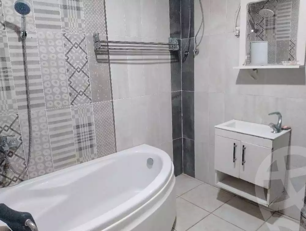 https://aqarmap.com.eg/en/listing/6103960-for-rent-suez-faisal-el-salam