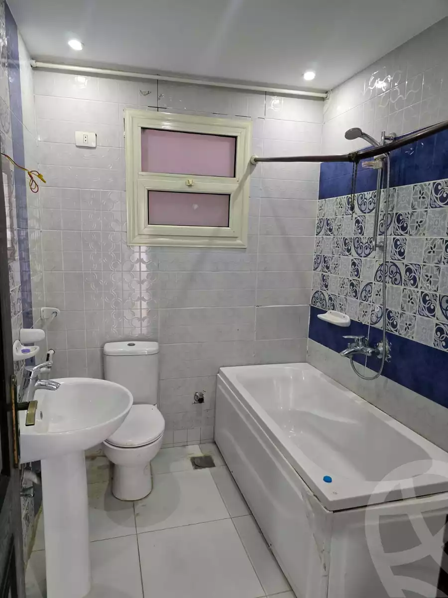 https://aqarmap.com.eg/en/listing/6104558-for-sale-cairo-el-sheikh-zayed-city-compounds-dr-msr