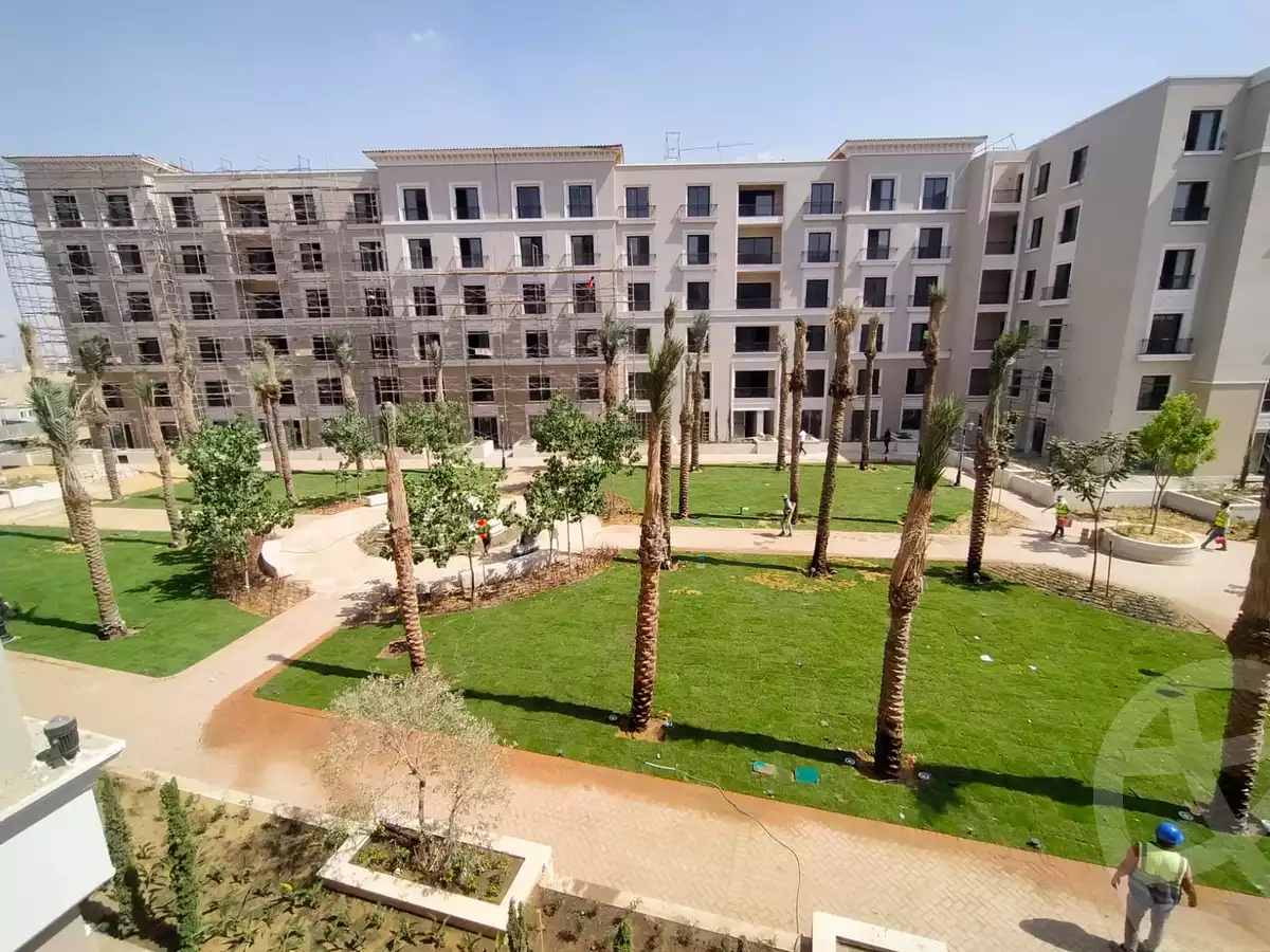 https://aqarmap.com.eg/en/listing/6104671-for-sale-cairo-el-sheikh-zayed-city-compounds-kmbwnd-fyldj-wyst-dr-llttwyr