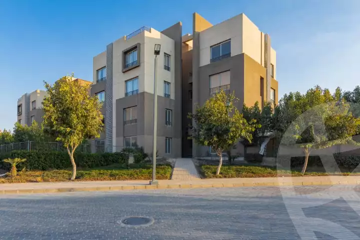 https://aqarmap.com.eg/en/listing/6105334-for-sale-cairo-6th-of-october-compounds-palm-parks