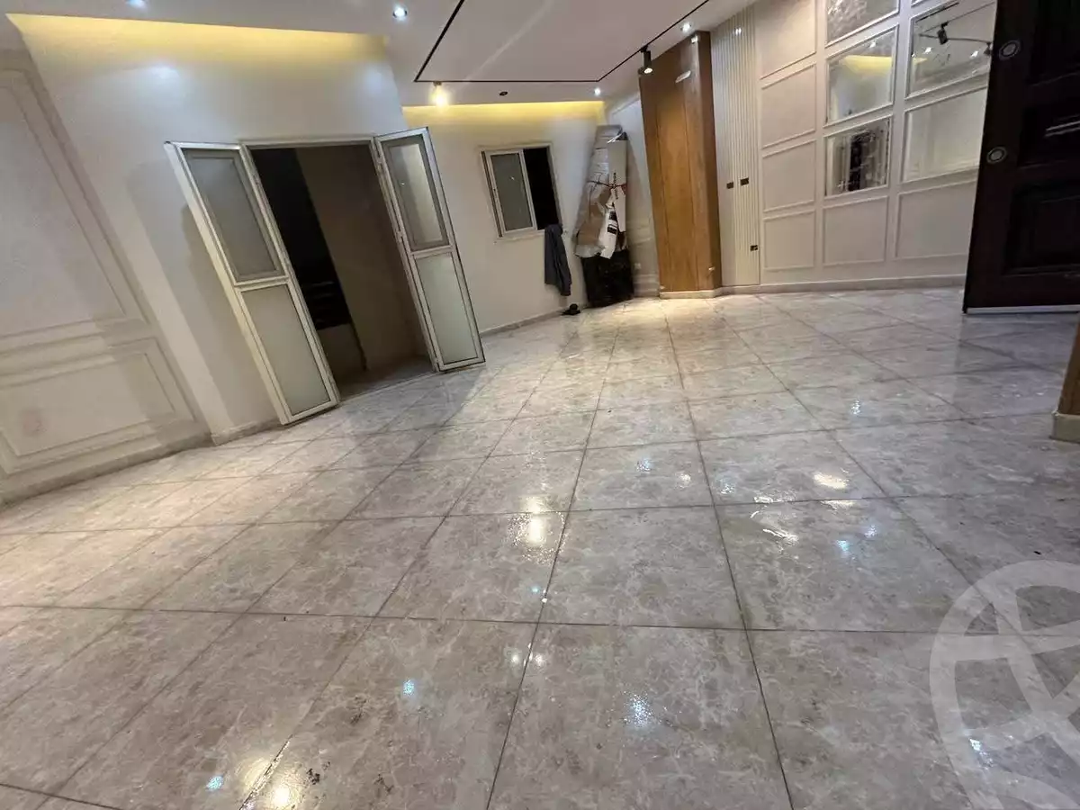 https://aqarmap.com.eg/en/listing/6105377-for-sale-cairo-mokattam-el-hadabah-el-wosta-7th-zone
