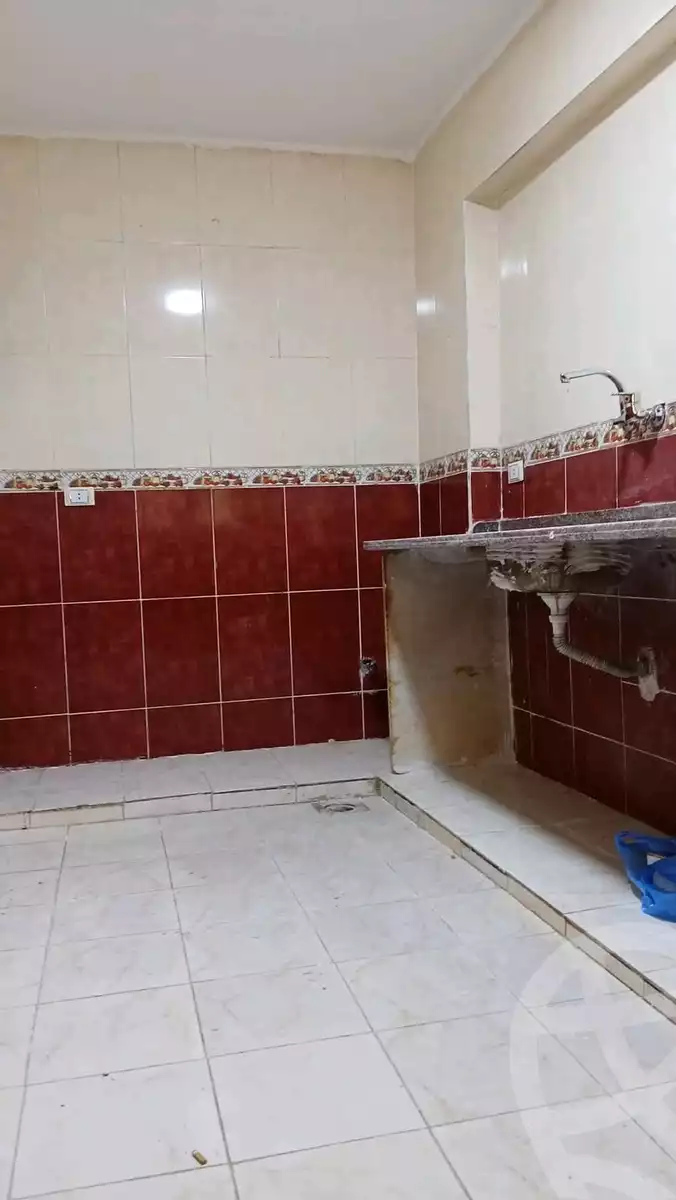 https://aqarmap.com.eg/en/listing/6105983-for-sale-alexandria-l-jmy-lbytsh-al-samalehy-1-st
