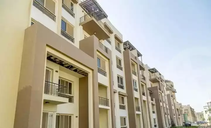 https://aqarmap.com.eg/en/listing/6106406-for-sale-cairo-mokattam-compounds-uptown-cairo