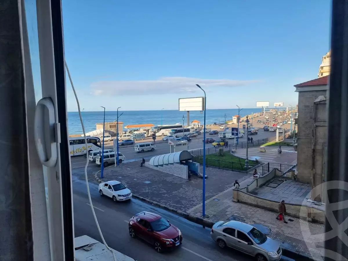 https://aqarmap.com.eg/en/listing/6106468-for-rent-alexandria-el-chatby