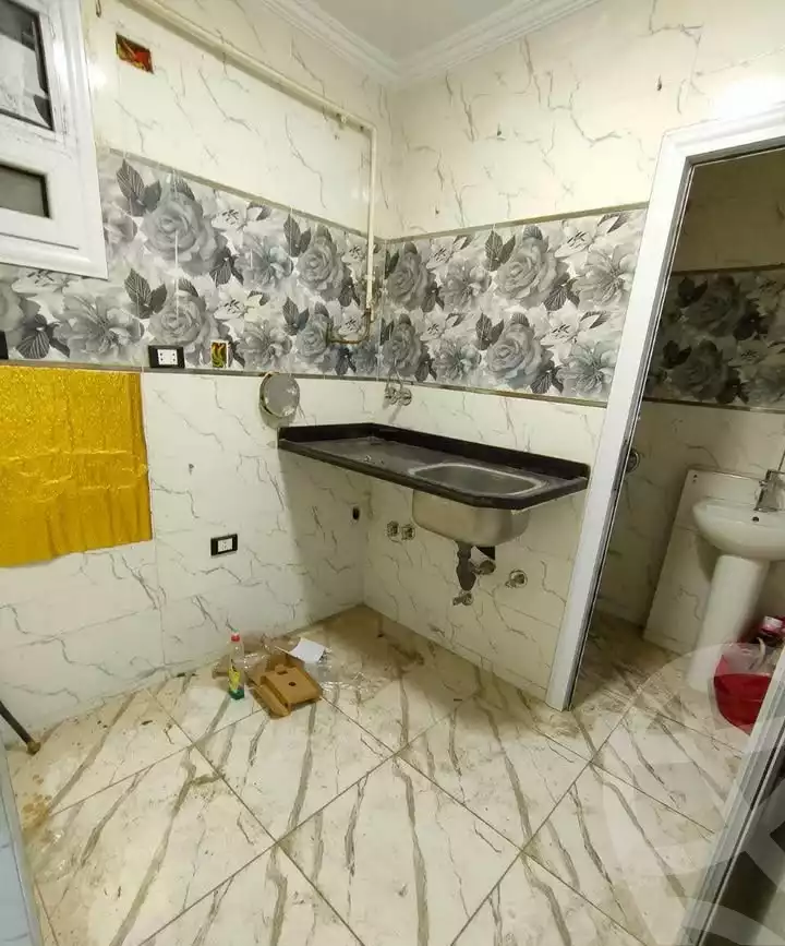 https://aqarmap.com.eg/en/listing/6106533-for-sale-qalyubia-shubra-el-khaima-om-bayoumi