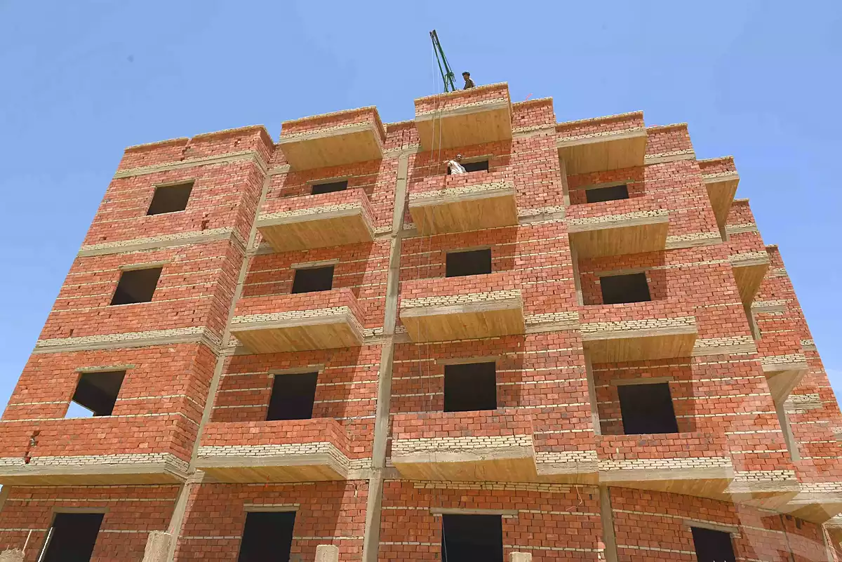 https://aqarmap.com.eg/ar/listing/6089348-for-sale-cairo-el-sheikh-zayed-city-lshykh-zyd-ljdyd-ridge-compound-al-oula