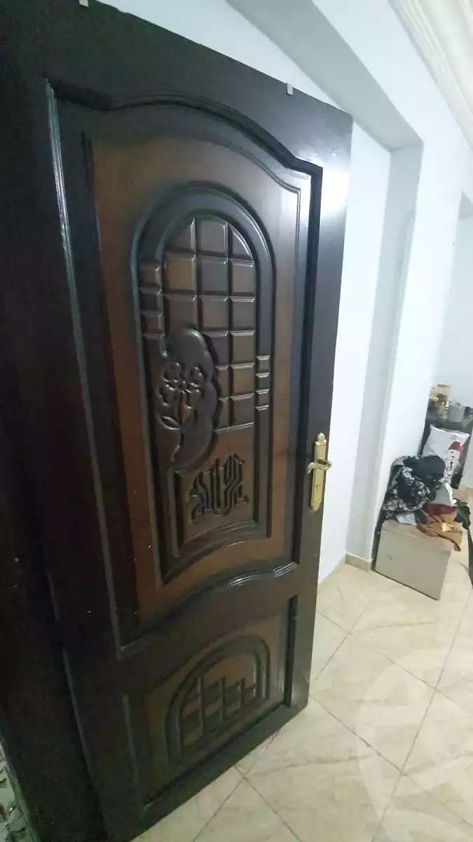 https://aqarmap.com.eg/en/listing/6107242-for-sale-cairo-faisal-kafr-tohormos-queen-nazli-st