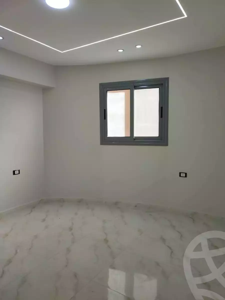 https://aqarmap.com.eg/en/listing/6107291-for-sale-alexandria-l-jmy-el-hanouvel