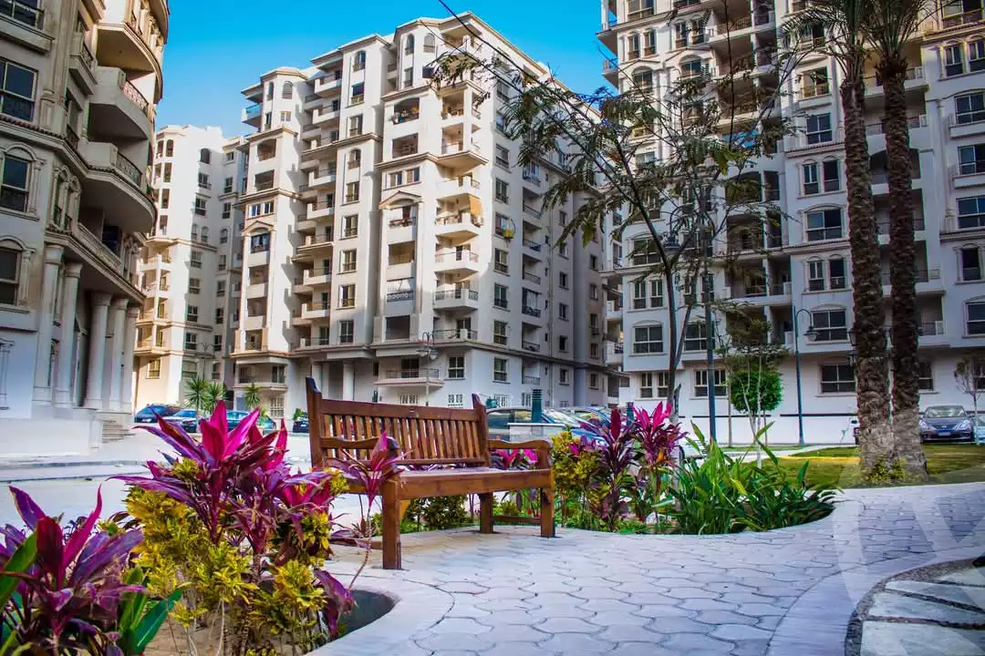 https://aqarmap.com.eg/en/listing/6108037-for-sale-cairo-el-maadi-compounds-el-baron-city