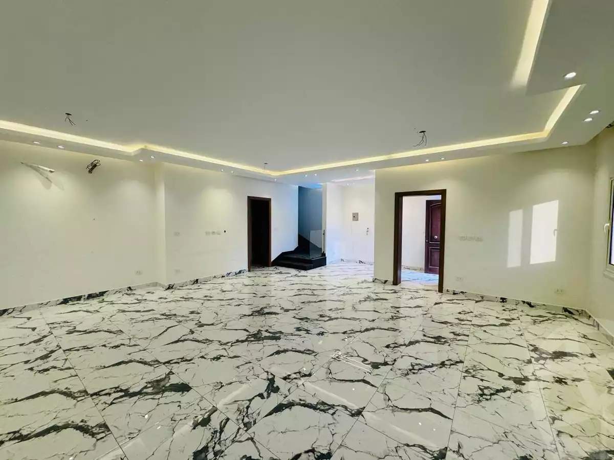 https://aqarmap.com.eg/en/listing/6108413-for-sale-cairo-new-cairo-madinaty-lmntq-lkhms-fylt-group-20