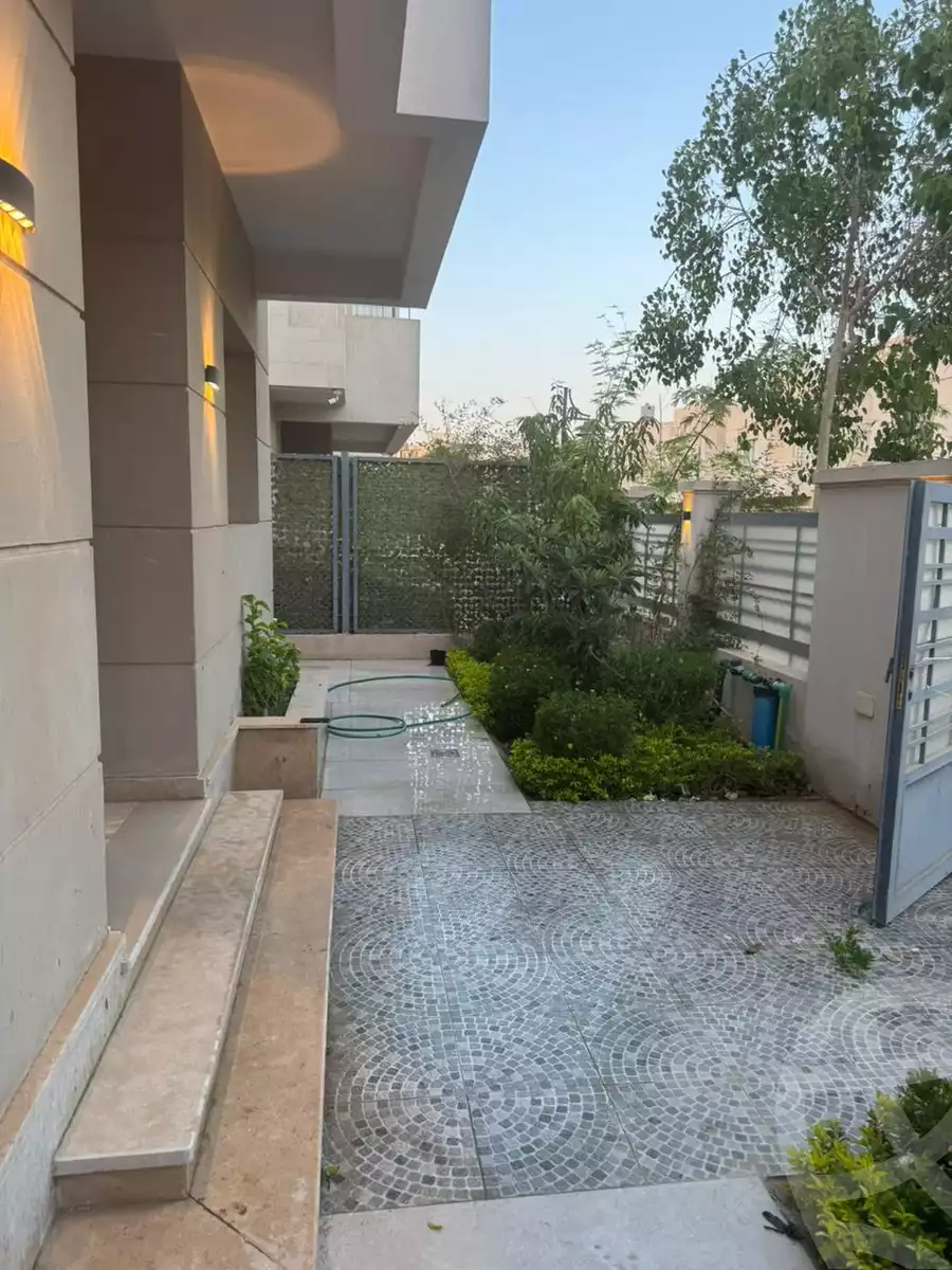 https://aqarmap.com.eg/en/listing/6108438-for-sale-cairo-el-sheikh-zayed-city-compounds-atrio