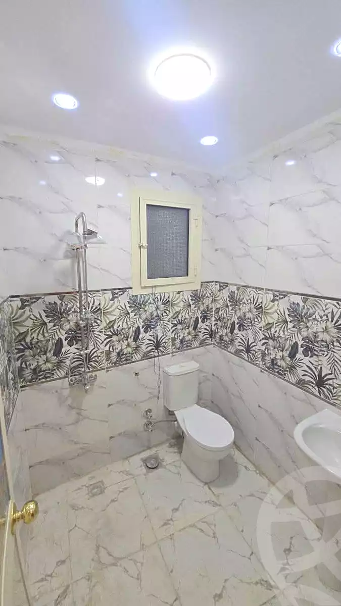 https://aqarmap.com.eg/ar/listing/6109078-for-sale-alexandria-l-jmy-lbytsh-ain-shams-st