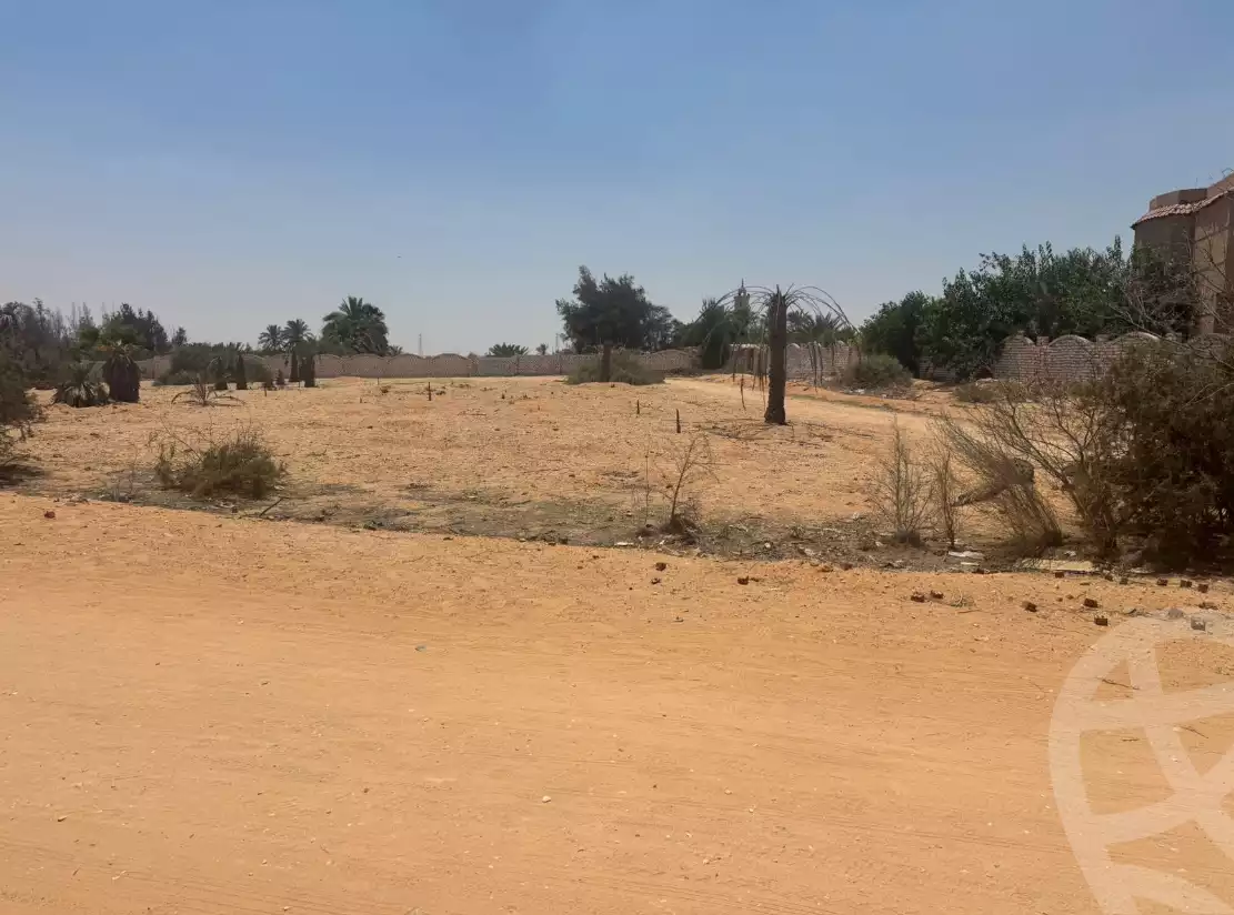 https://aqarmap.com.eg/en/listing/6109244-for-sale-cairo-el-sheikh-zayed-city-lshykh-zyd-ljdyd-el-reef-el-oroby