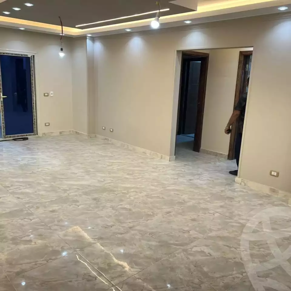 https://aqarmap.com.eg/ar/listing/6109282-for-rent-cairo-mokattam-lhdb-l-ly-hy-lzhwr