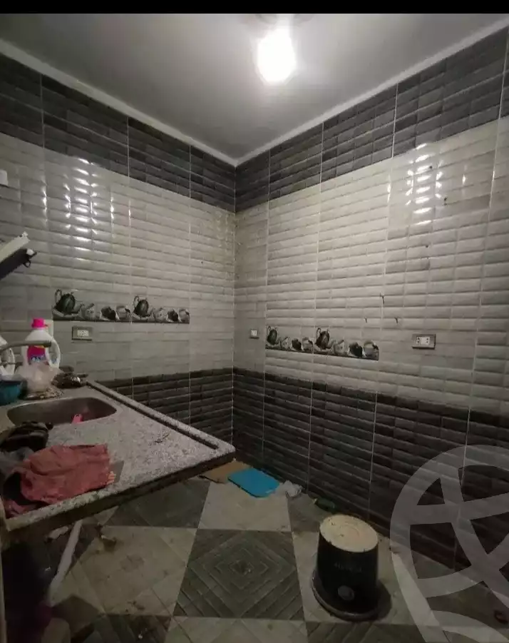 https://aqarmap.com.eg/en/listing/6109621-for-sale-qalyubia-shubra-el-khaima-om-bayoumi