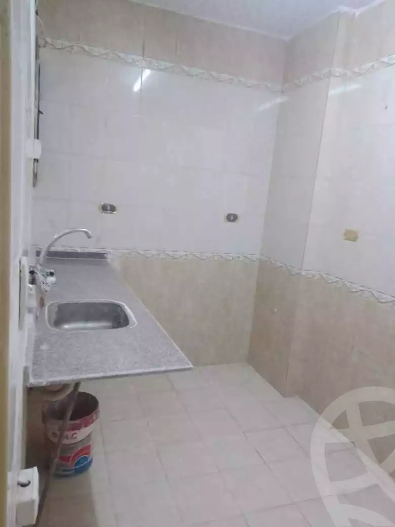 https://aqarmap.com.eg/en/listing/6109750-for-sale-qalyubia-shubra-el-khaima-om-bayoumi