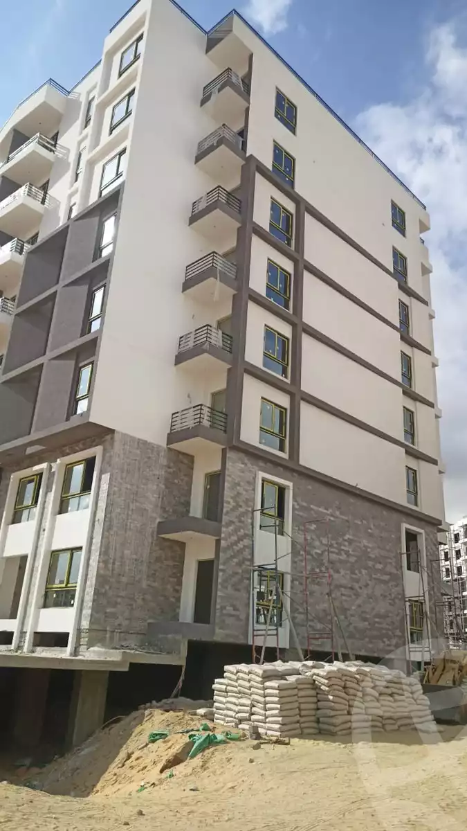 https://aqarmap.com.eg/en/listing/6112288-for-sale-cairo-new-administrative-capital-r7-green-avenue