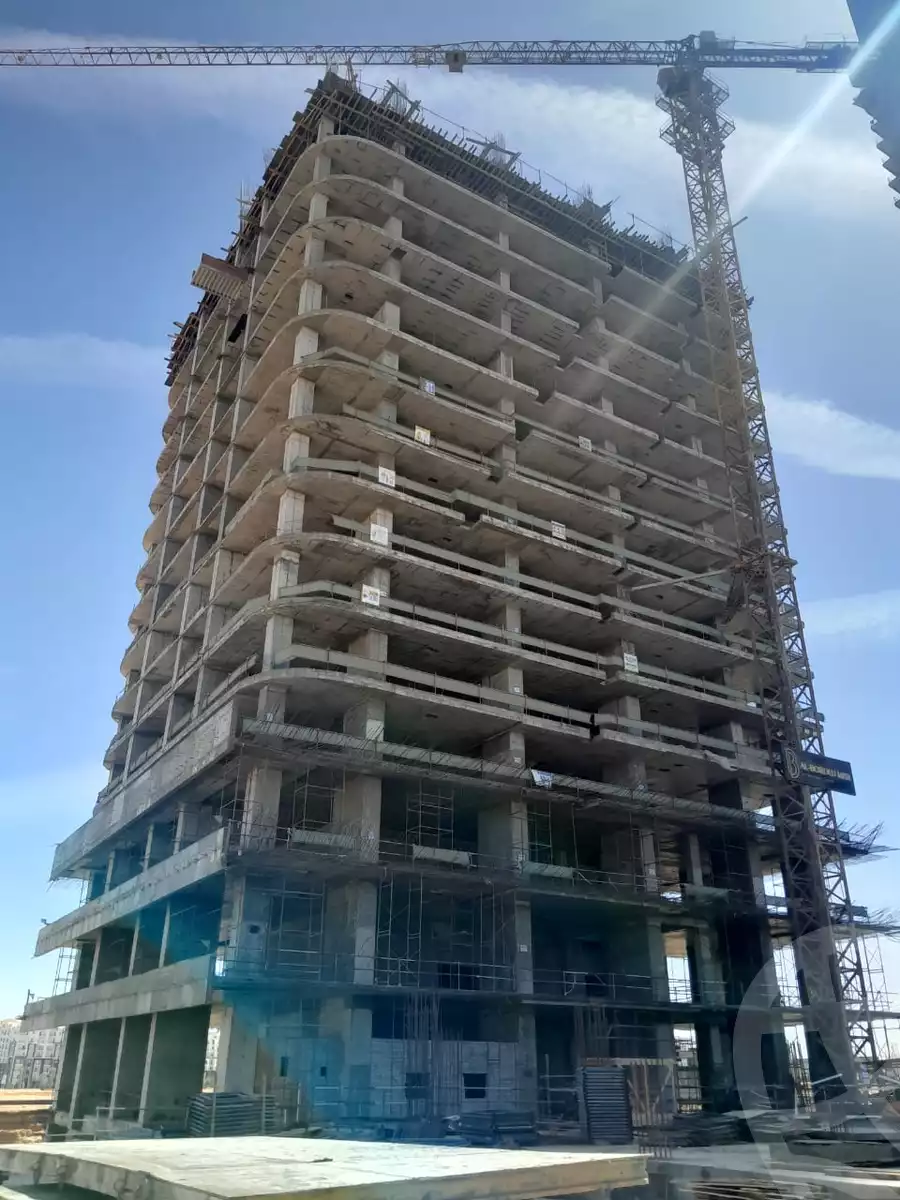 https://aqarmap.com.eg/ar/listing/5322411-for-sale-cairo-new-administrative-capital-mntq-l-ml-lmrkzyh-syksty-ykwnyk-twr-lbrwj-msr-llttwyr-l-qry