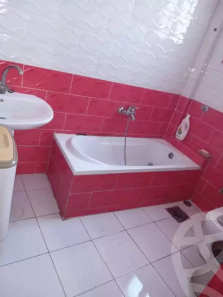 https://aqarmap.com.eg/ar/listing/6113535-for-sale-alexandria-alexandria-marsa-matrouh-rd