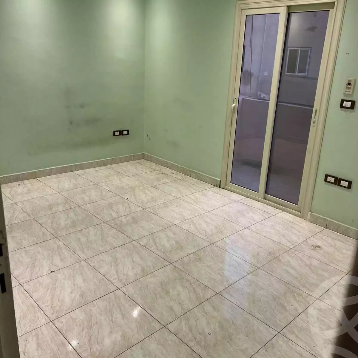 https://aqarmap.com.eg/ar/listing/6113677-for-rent-cairo-mokattam-lhdb-l-ly