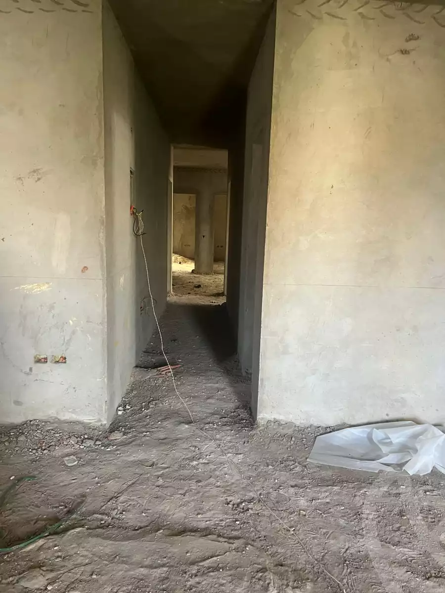 https://aqarmap.com.eg/en/listing/6114065-for-sale-cairo-new-cairo-first-settlement-mhwr-mstfy-kml