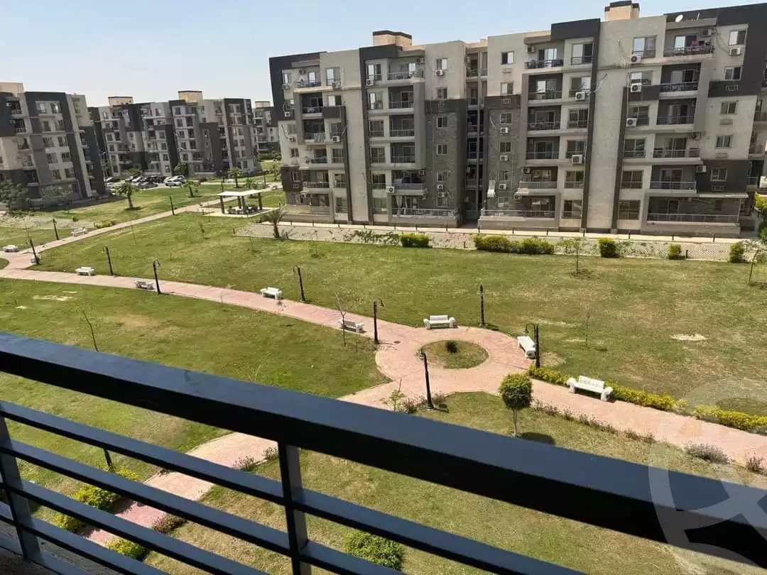 https://aqarmap.com.eg/en/listing/6114370-for-sale-cairo-el-sheikh-zayed-city-compounds-dr-msr