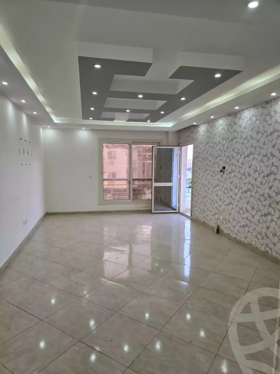 https://aqarmap.com.eg/en/listing/6114370-for-sale-cairo-el-sheikh-zayed-city-compounds-dr-msr