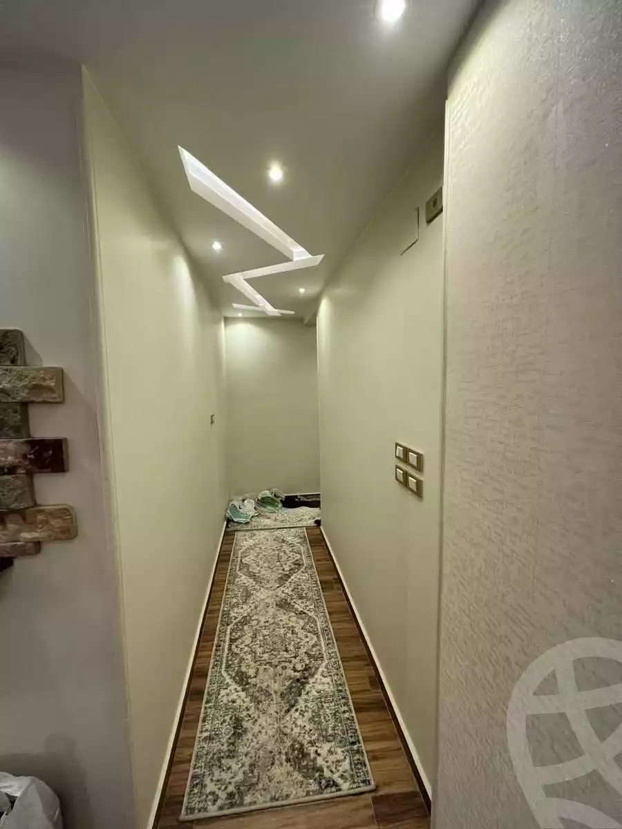 https://aqarmap.com.eg/en/listing/6115881-for-sale-cairo-helwan-hadayek-helwan-el-eshrein-st