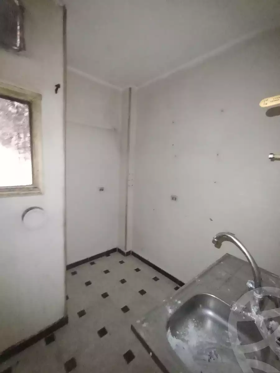 https://aqarmap.com.eg/ar/listing/6116401-for-rent-qalyubia-shubra-el-khaima-shubra-el-khaima-city-ahmed-oraby-st