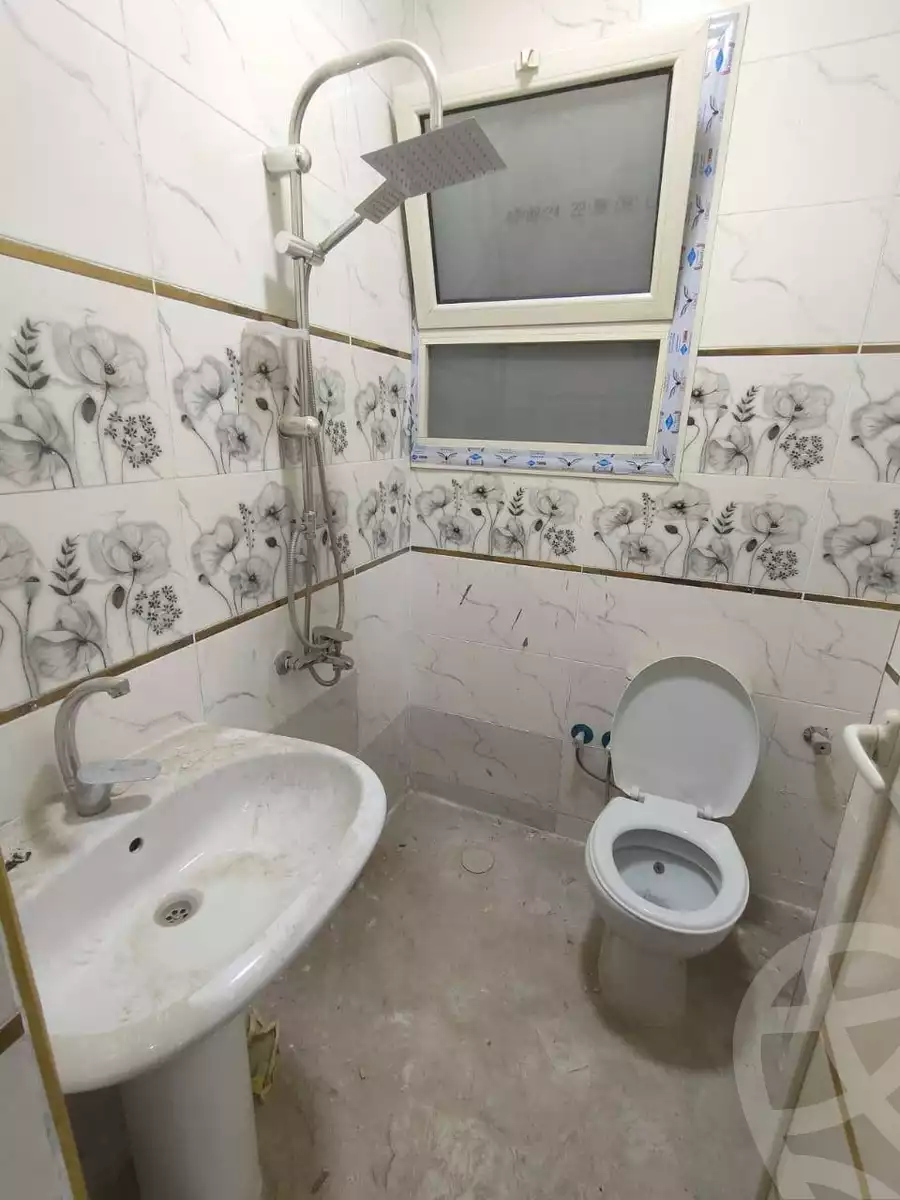 https://aqarmap.com.eg/en/listing/6117772-for-sale-qalyubia-shubra-el-khaima-shubra-el-khaima-city-teraat-el-shabouri-st