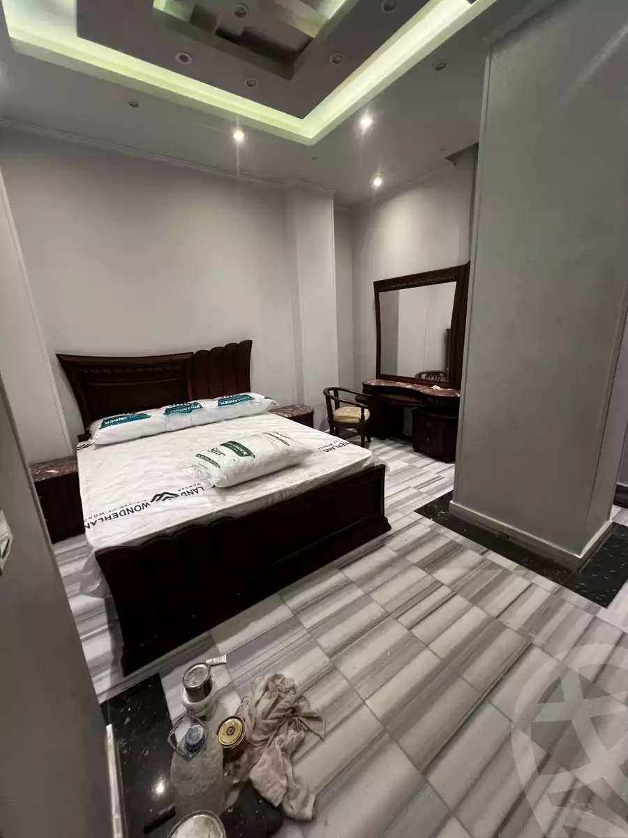 https://aqarmap.com.eg/en/listing/6118883-for-sale-alexandria-sporting-el-geish-road