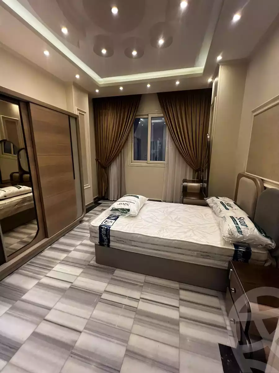 https://aqarmap.com.eg/en/listing/6118883-for-sale-alexandria-sporting-el-geish-road