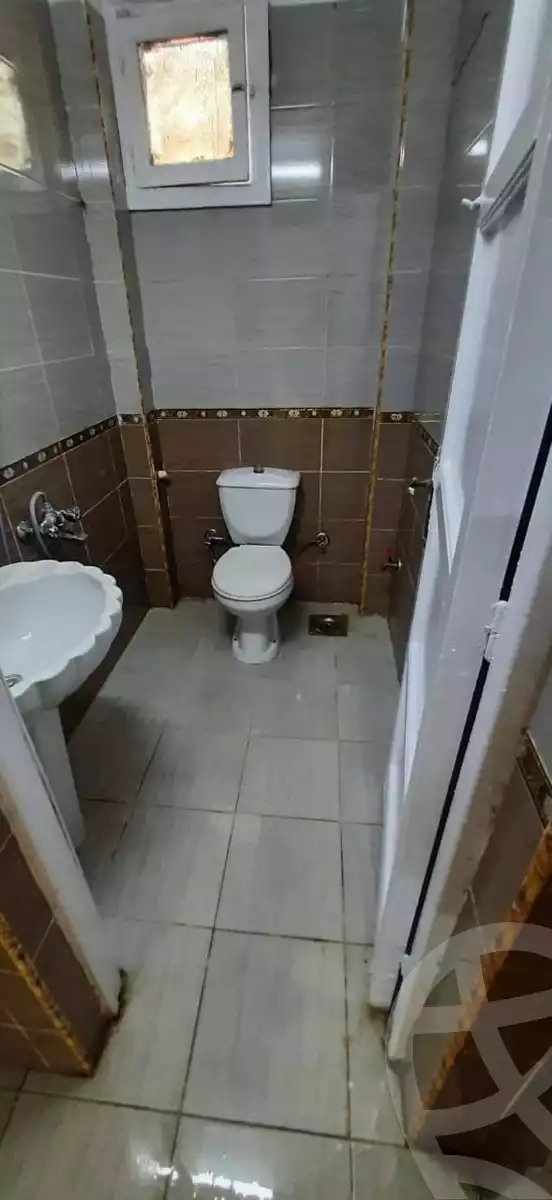 https://aqarmap.com.eg/en/listing/6119887-for-rent-cairo-shoubra-jzyr-bdrn